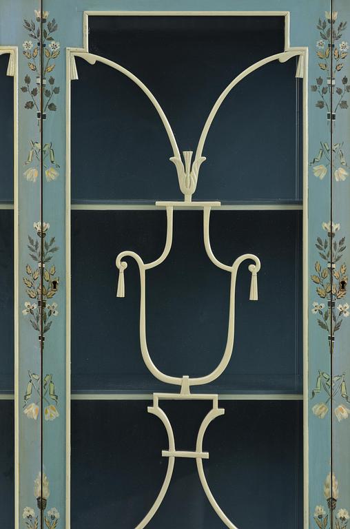 Carl Malmsten, a Swedish Grace showcase cabinet, cabinetmaker Albin Johansson, Stockholm, for Villa Kvikkjokk, 1927.