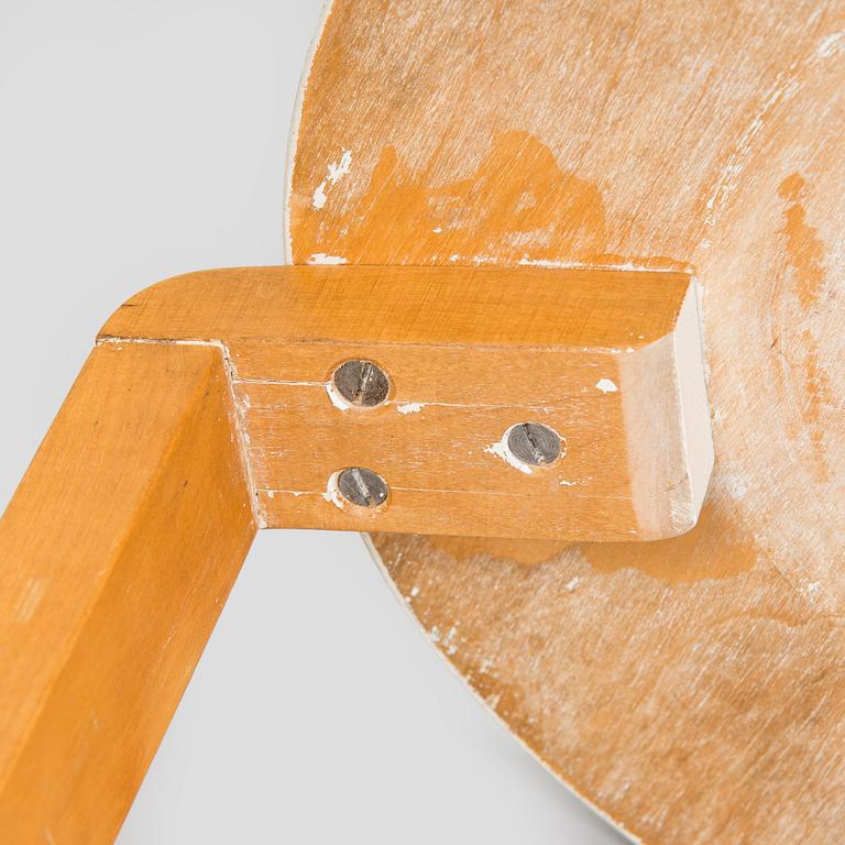 Alvar Aalto, A 1940s '60' stool for  O.Y. Huonekalu- ja Rakennustyötehdas A.B. Finland.