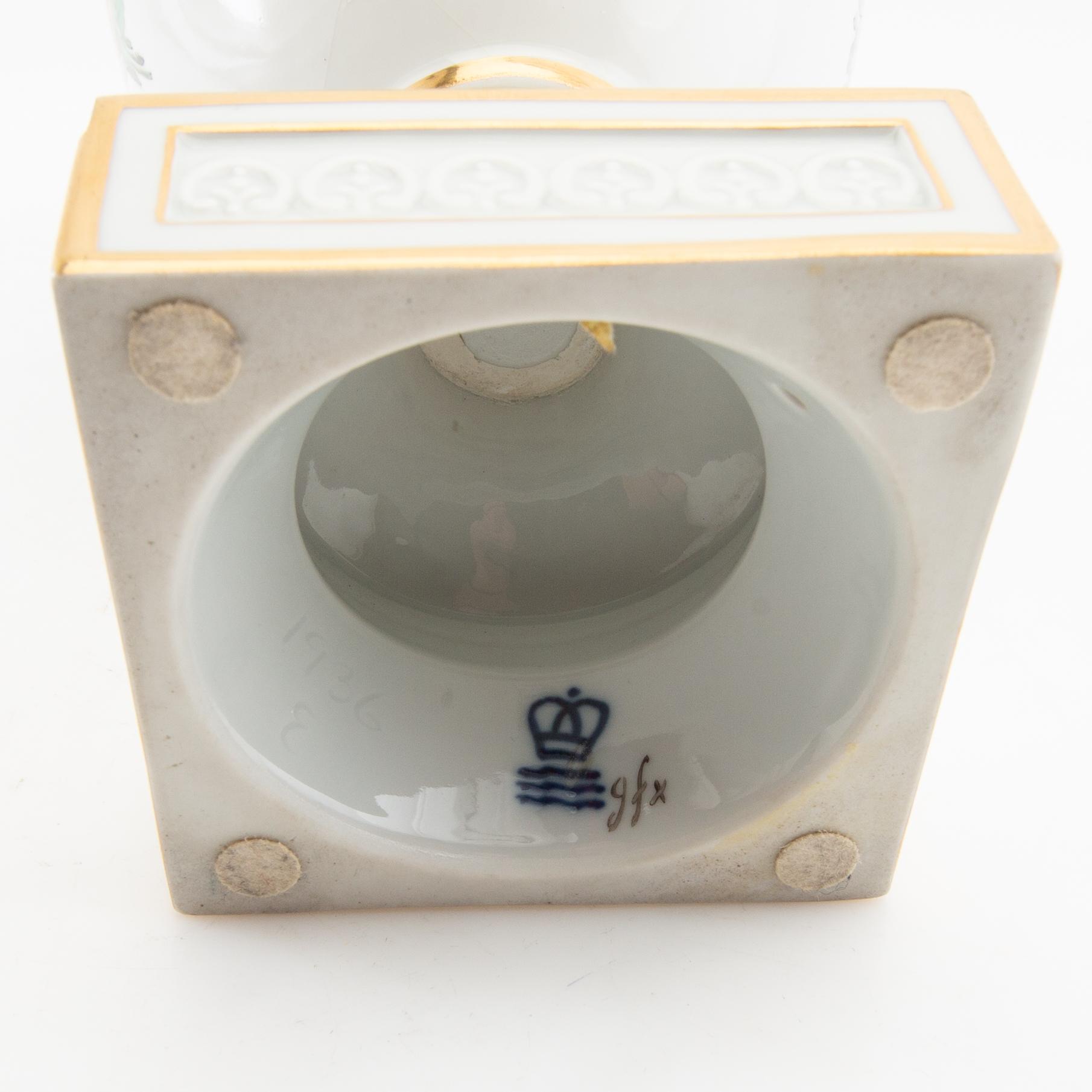 Urn/Vase "Juliane Marie porcelain" Royal Copenhagen Denmark first half of the 20th century.