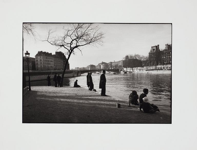 Gisèle Freund, "Ile Saint Louis, Paris, 1933".