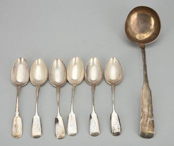 MATSKEDAR, 6 st samt FÖRLÄGGARE, silver, 1800-1900-tal. Tot. vikt. ca 644 g.