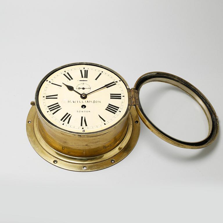 A ship clock, London, around the year 1900.