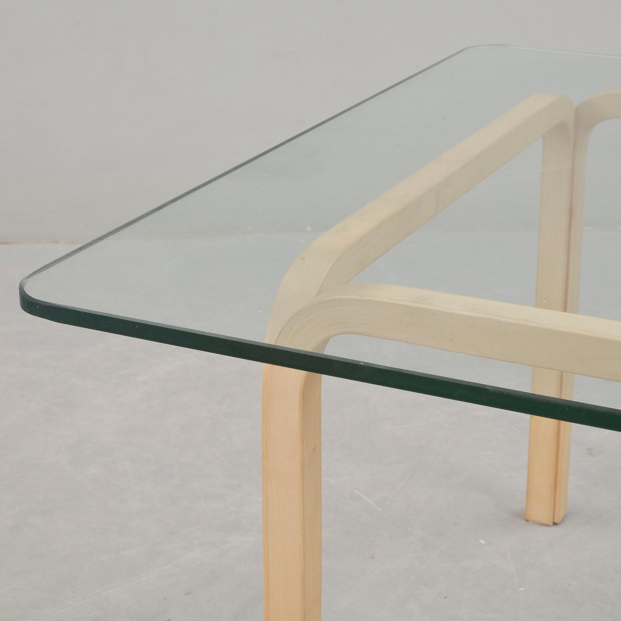SOFFBORD, Alvar Aalto, Artek, 1900-talets andra hälft.