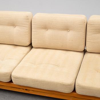 YNGVE EKSTRÖM, soffa, "Dymling", Swedese, troligen 1970-tal.