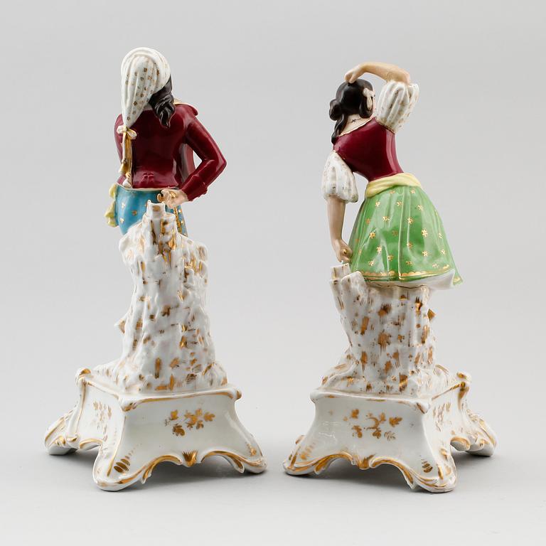 FIGURER, 1 par, porslin, möjligen Tyskland, 1800-talets mitt.