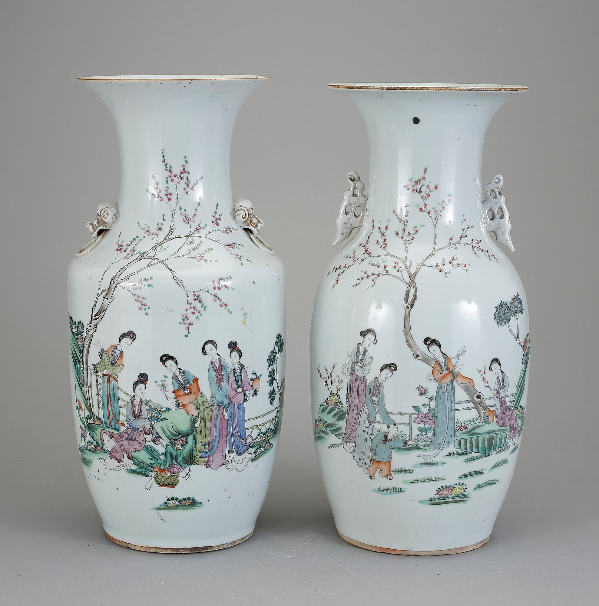 VASER, 2 stycken, porslin, Kina, 1900-tal.