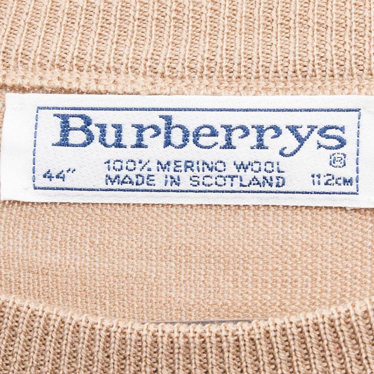 BLUS, Burberry.