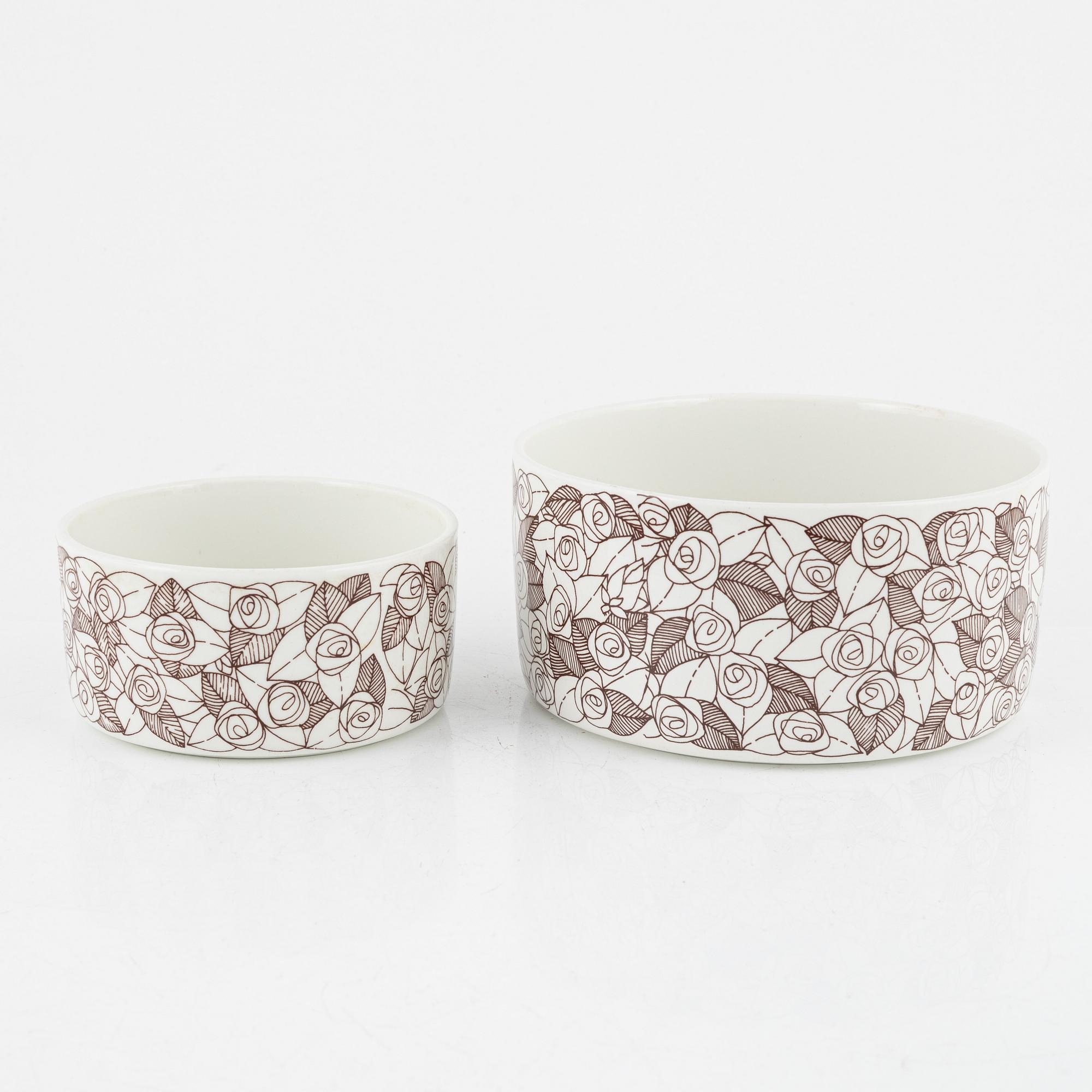 Stig Lindberg, a 31-piece "Rosenfält' flintware service, Gustavsberg.
