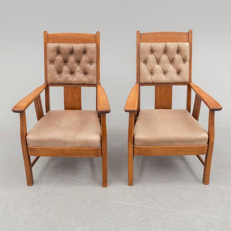 A pair of circa 1900 jugend chairs.