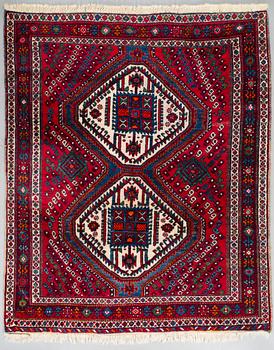 Matta, semiantik, Afshar. Ca 189x158 cm.