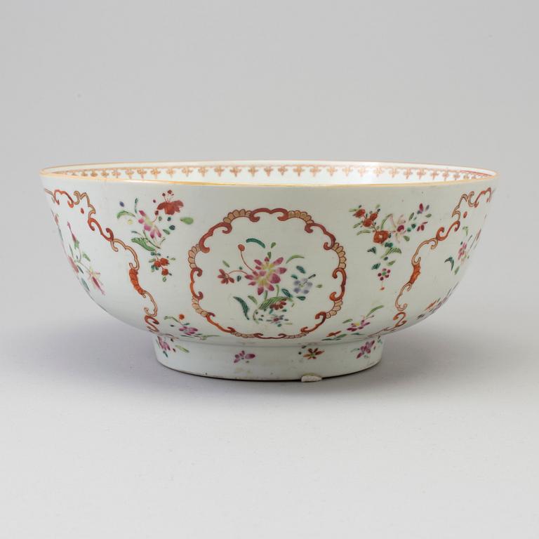 SKÅL, kompaniporslin. Qingdynastin, Qianlong (1736-95).