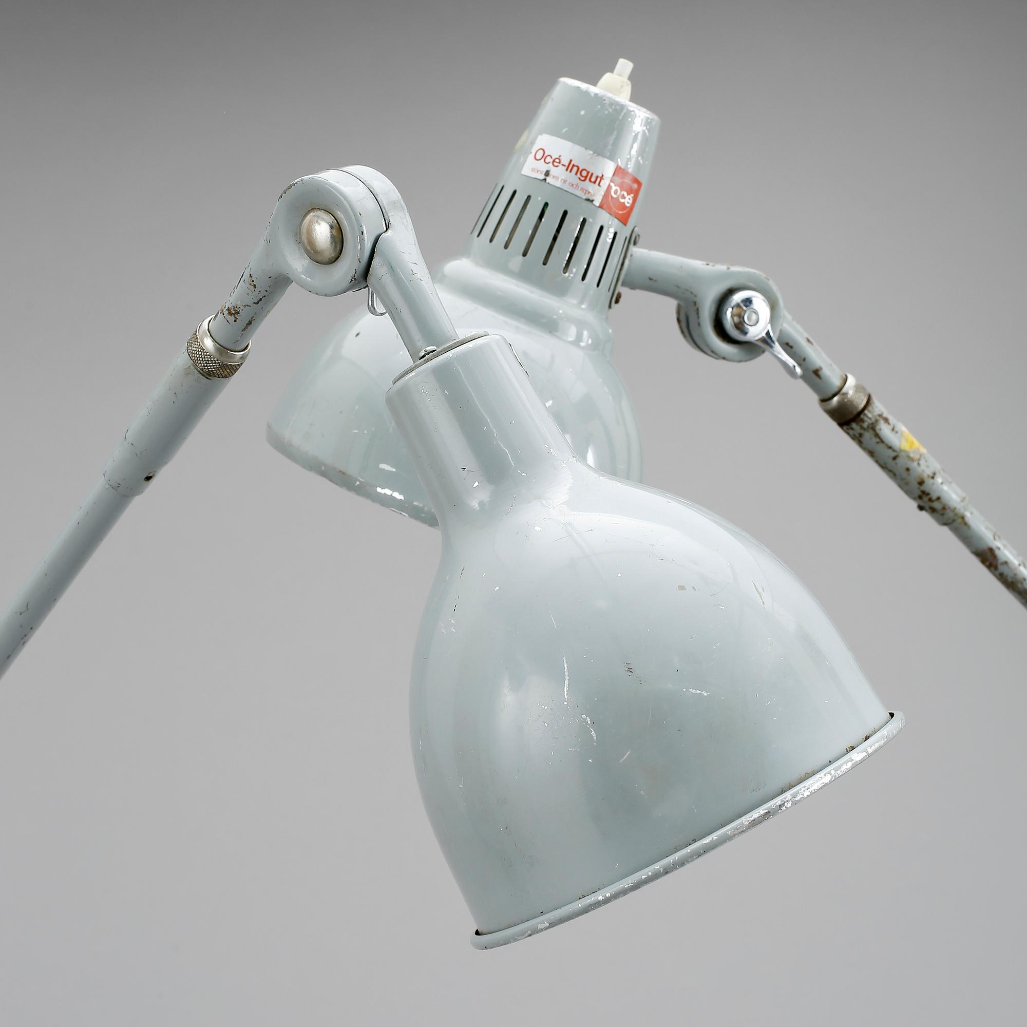 BORDSLAMPA, 2 st, industri, PeFeGe, 1900-talets mitt.