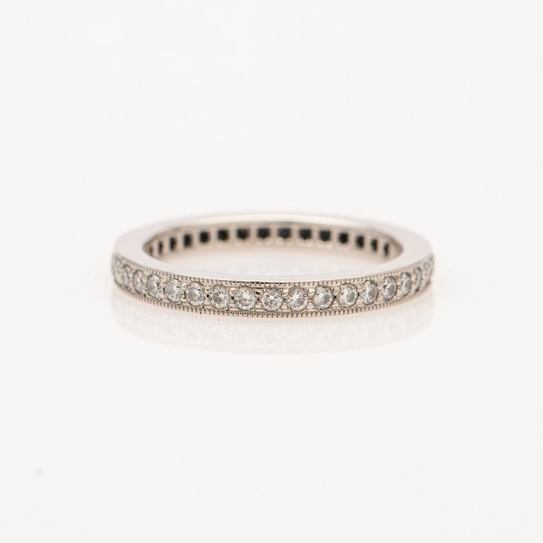 Tiffany & Co, ring, platinum with brilliant-cut diamonds.