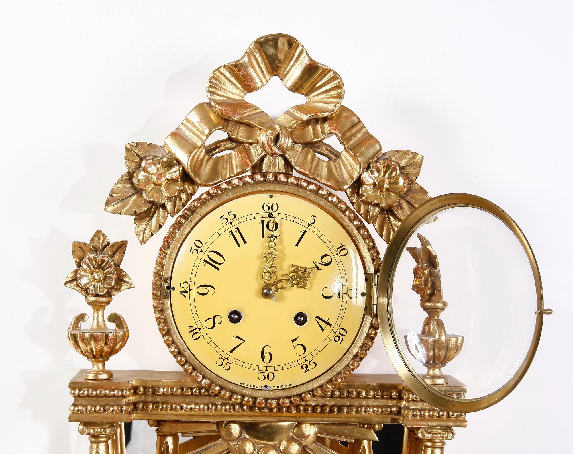 VÄGGPENDYL, gustavianskt stil. 1900-tal.