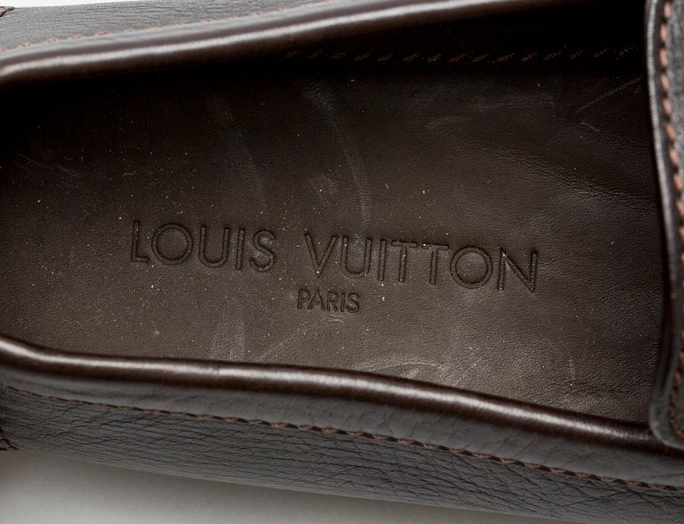 SKOR, Louis Vuitton.