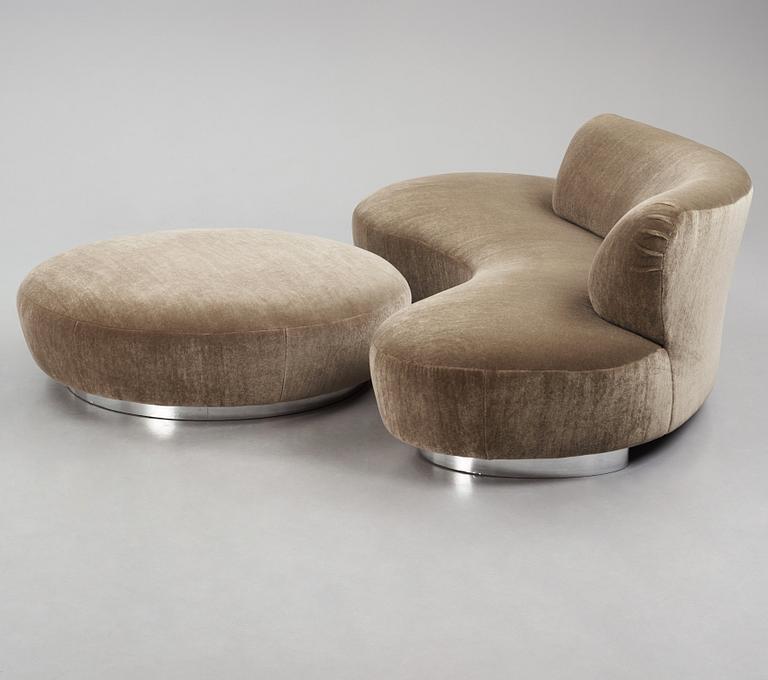 Vladimir Kagan, a "Serpentine" sofa with ottoman, New York Collection (Club House Italia), Italy post 1999.