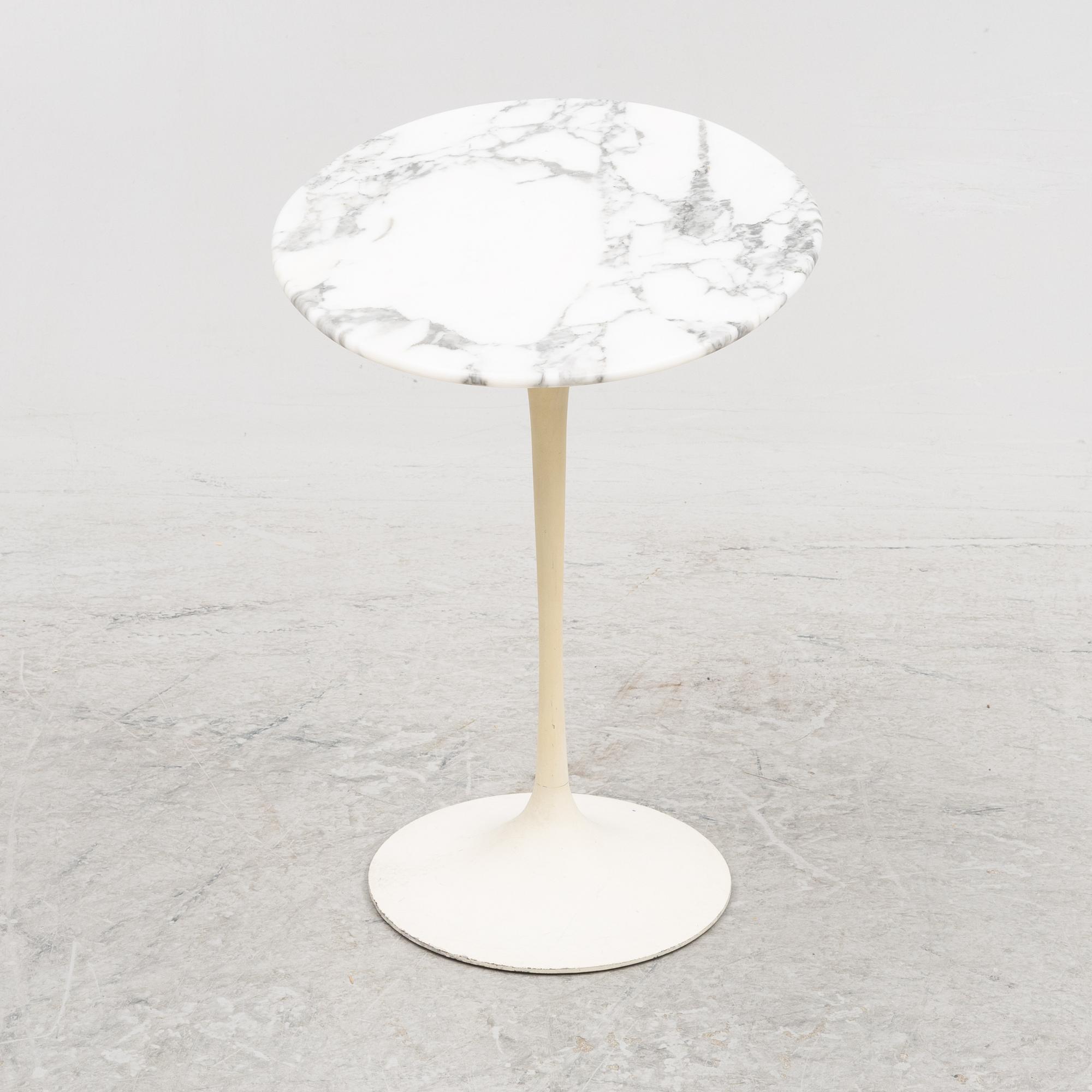 Eero Saarinen, table, "Tulip", Knoll International,  manufactured under licence by Nordiska Kompaniet, 1960s.