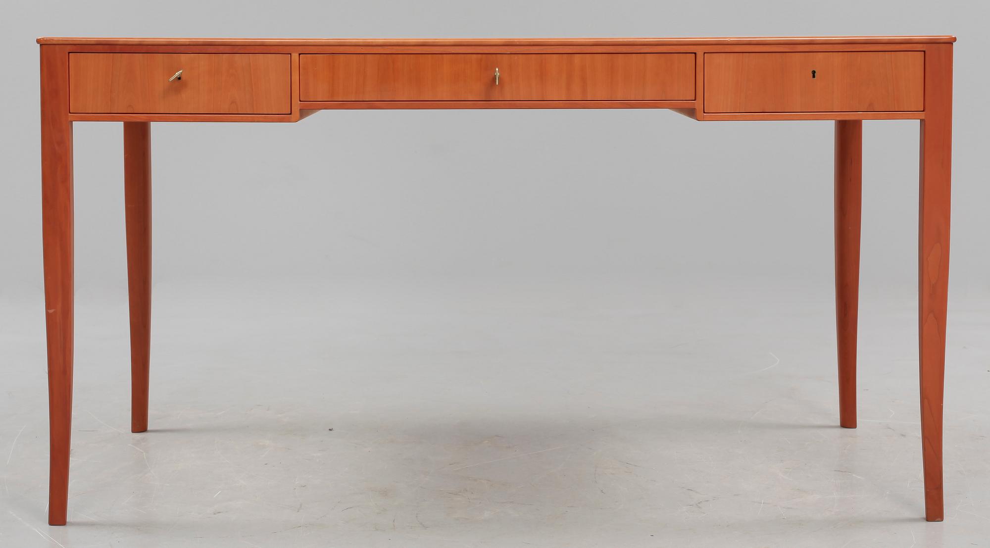 SKRIVBORD, "Nya Guldheden" Carl Malmsten, Åfors möbelfabriker AB, 1900-talets andra hälft.