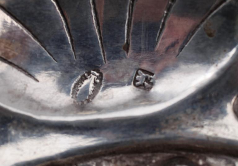 SKÅL, silver, otydliga stämplar, sannolikt 1800-tal. Vikt ca 87 g.