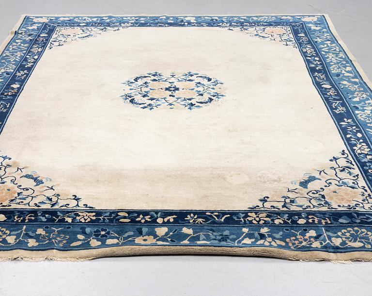 A carpet, an antique Beijing, China, ca 344 x 264 cm.