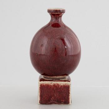 Sven Wejsfelt, a stoneware vase, Gustavsberg Studio 1972.