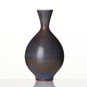 Berndt Friberg, a stoneware vase, Gustavsberg Studio 1973.