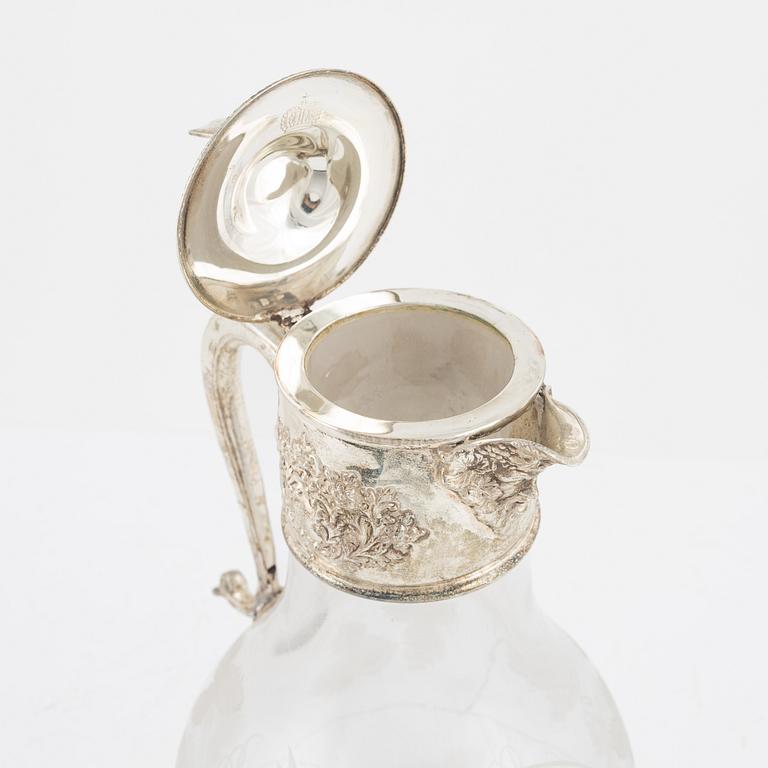 Vinkanna, glas och nysilver, omkring år 1900.