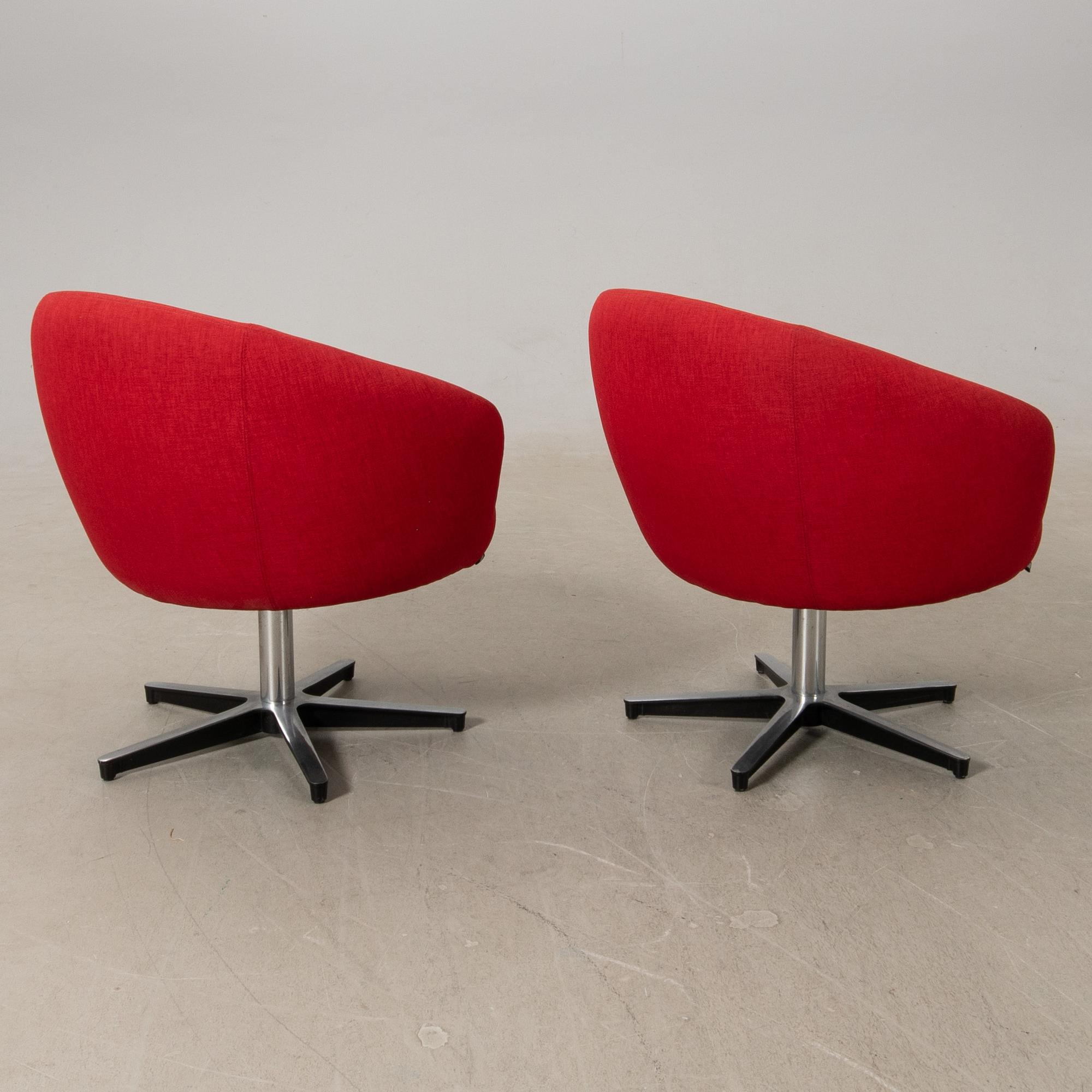 Yngve Ekström, fåtöljer ett par "Rondino" för Swedese.