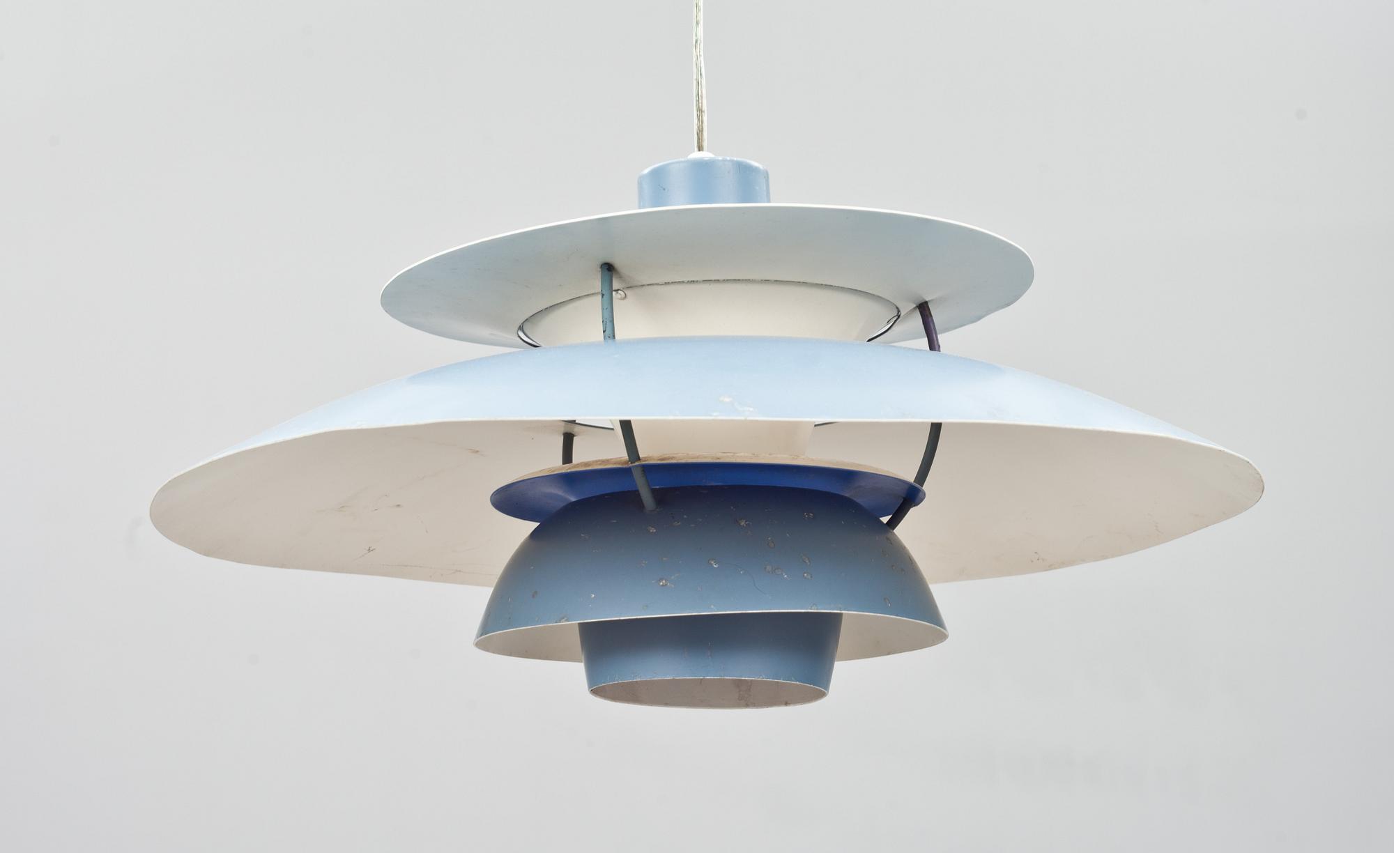 TAKLAMPA, "PH 5", Poul Henningsen för Louis Poulsen, Danmark.