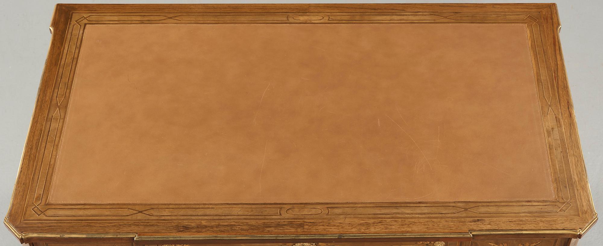 SKRIVBORD, av Georg Haupt (mästare i Stockholm 1770-1784), ej signerat. Gustavianskt.