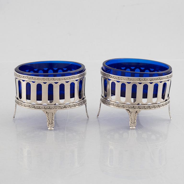 A pair of Swedish late Gustavian salt cellars, Erik Albrecht Körsner, Falun 1794.