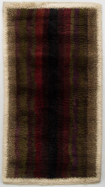 Uhra-Beata Simberg-Ehrström, rya/ryamatta för Finska handarbetets vänner. Ca 237 x 125 cm.