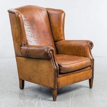 ÖRONLAPPSFÅTÖLJ, 1900-talets andra hälft.