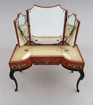 TOALETTBORD, Swedish grace, 1900-talets första hälft.