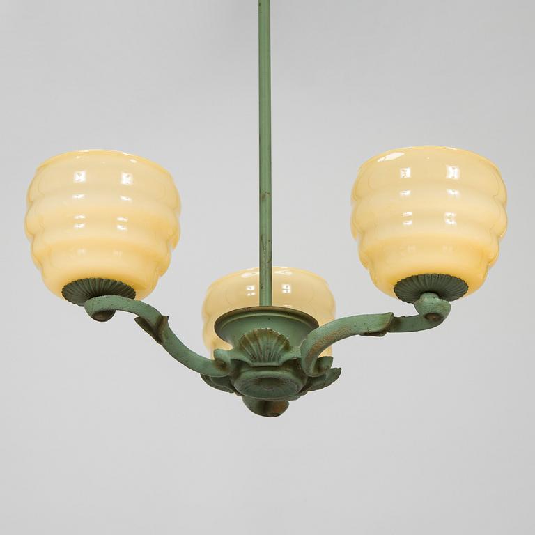 Paavo Tynell, a 1930's '1713' chandelier for Taito.