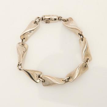 Georg Jensen, Bracelet, sterling silver, model 104B, Denmark.