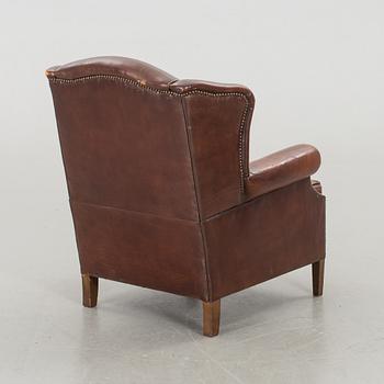 ÖRONLAPPSFÅTÖLJ, 1900-talets andra hälft.