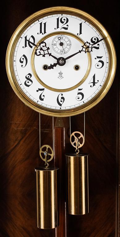 VÄGGUR. Nyrenässans, 1800-talets andra hälft.