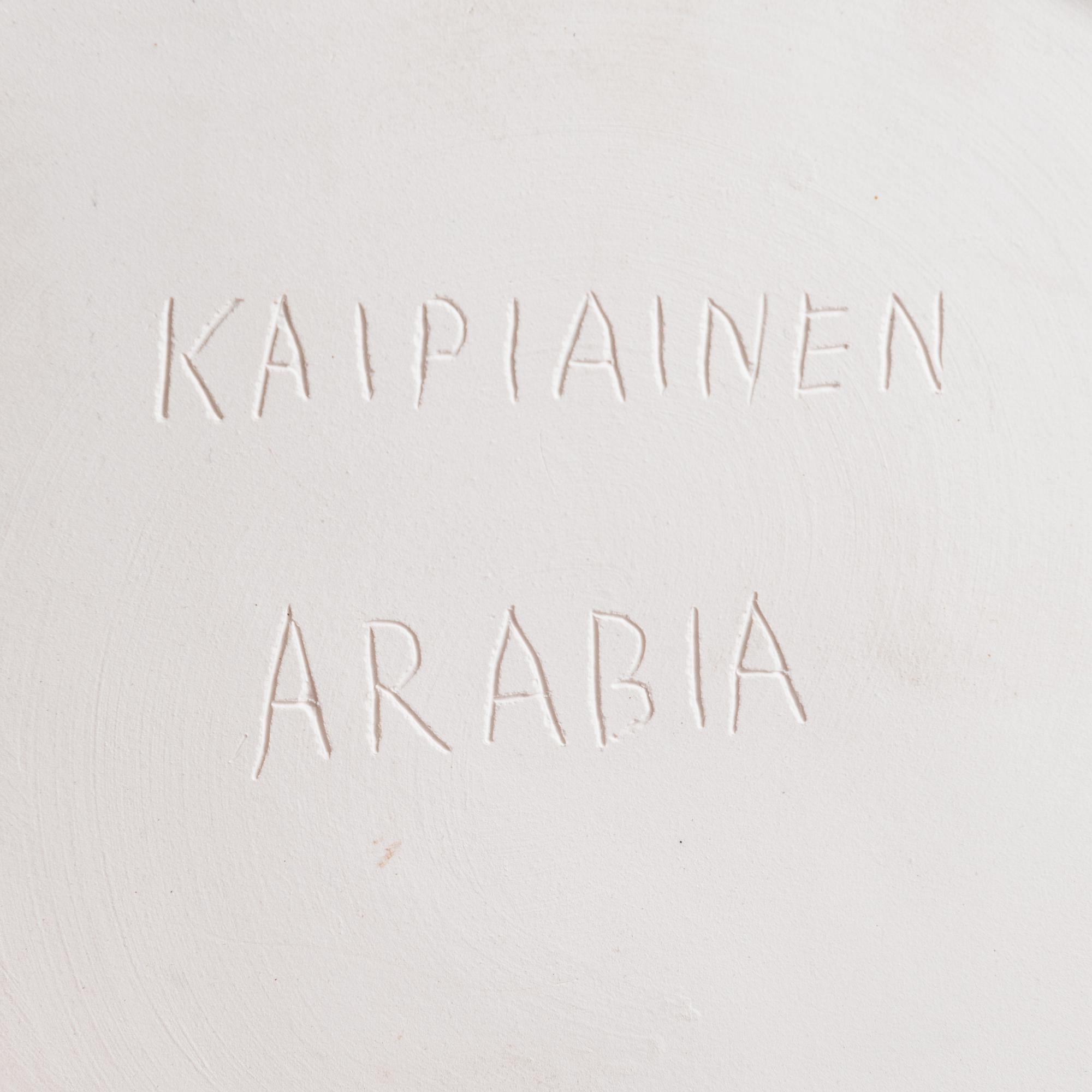 Birger Kaipiainen, a decorative plate signed Kaipiainen Arabia.