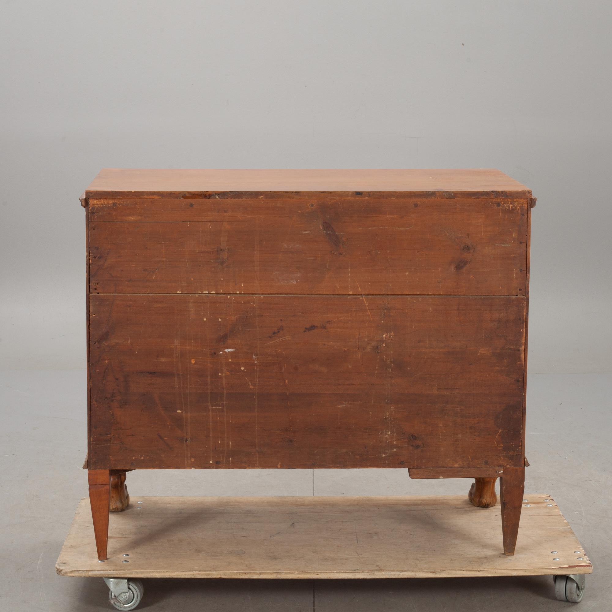 BYRÅ, sengustaviansk/empire, 1800-talets början.