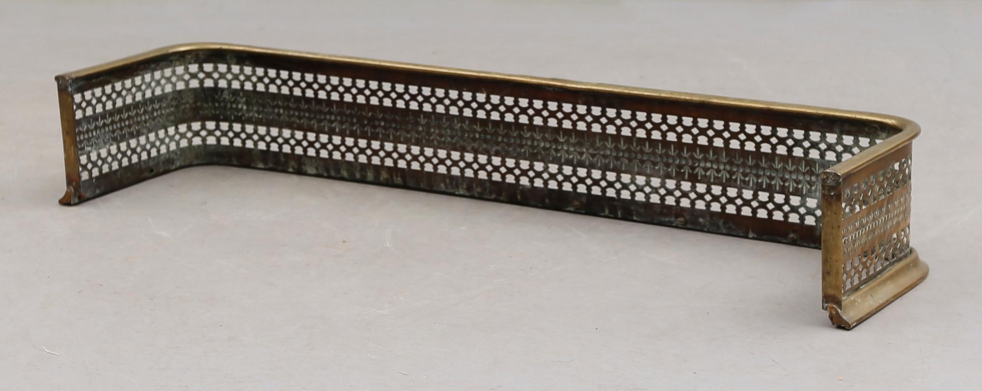 BRASGALLER, mässing, omkring år 1900.