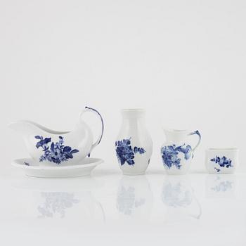 119 pieces of a 'Blue flower' porcelain service, Royal Copenhagen, Denmark.