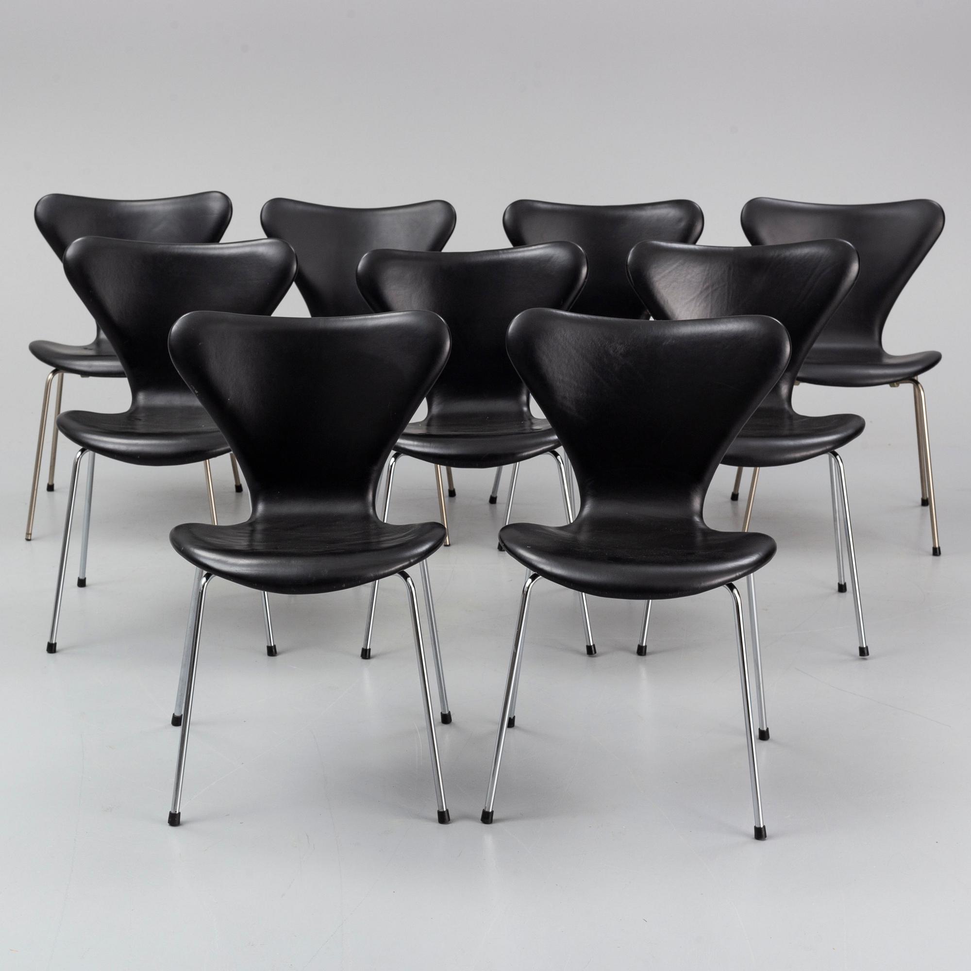 ARNE JACOBSEN, stolar, 10 st, "Sjuan", Fritz Hansen, Danmark.