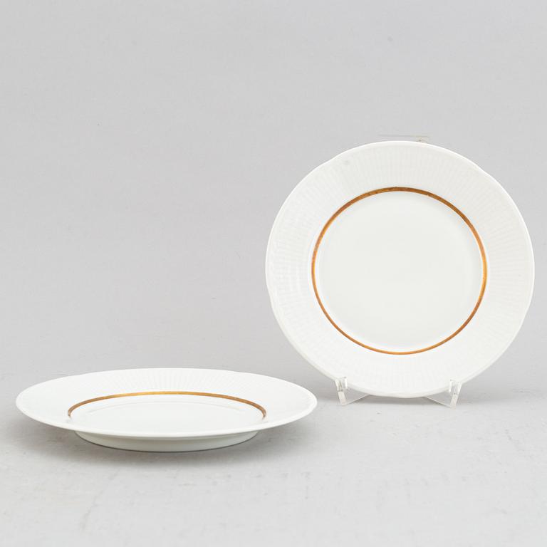 Louise Adelborg, Mat, kaffe- och teservis, Porslin, 110 delar, "Swedish Grace"/"Nationalservisen", Rörstrand.