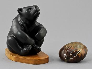 FIGURINER, 2 st, stengods, Gunnar Nylund, Rörstrand, 1900-tal.
