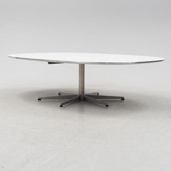 Bruno Mathsson & Piet Hein and Arne Jacobsen, a 'Superellips' coffee table, Fritz Hansen, Denmark, 1975.