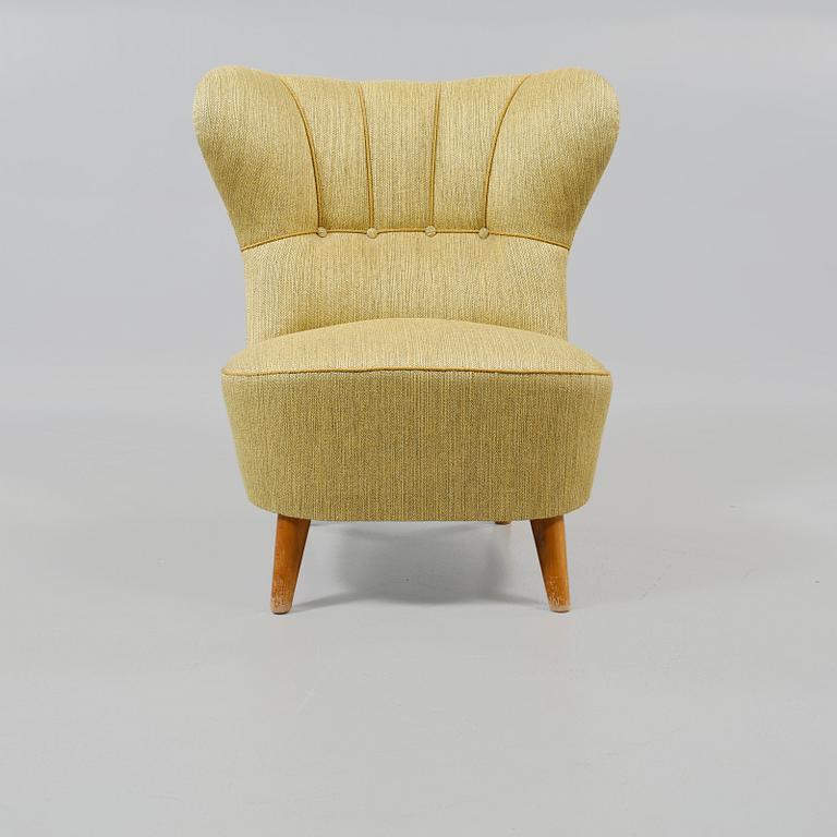 FÅTÖLJ, omkring 1900-talets mitt.