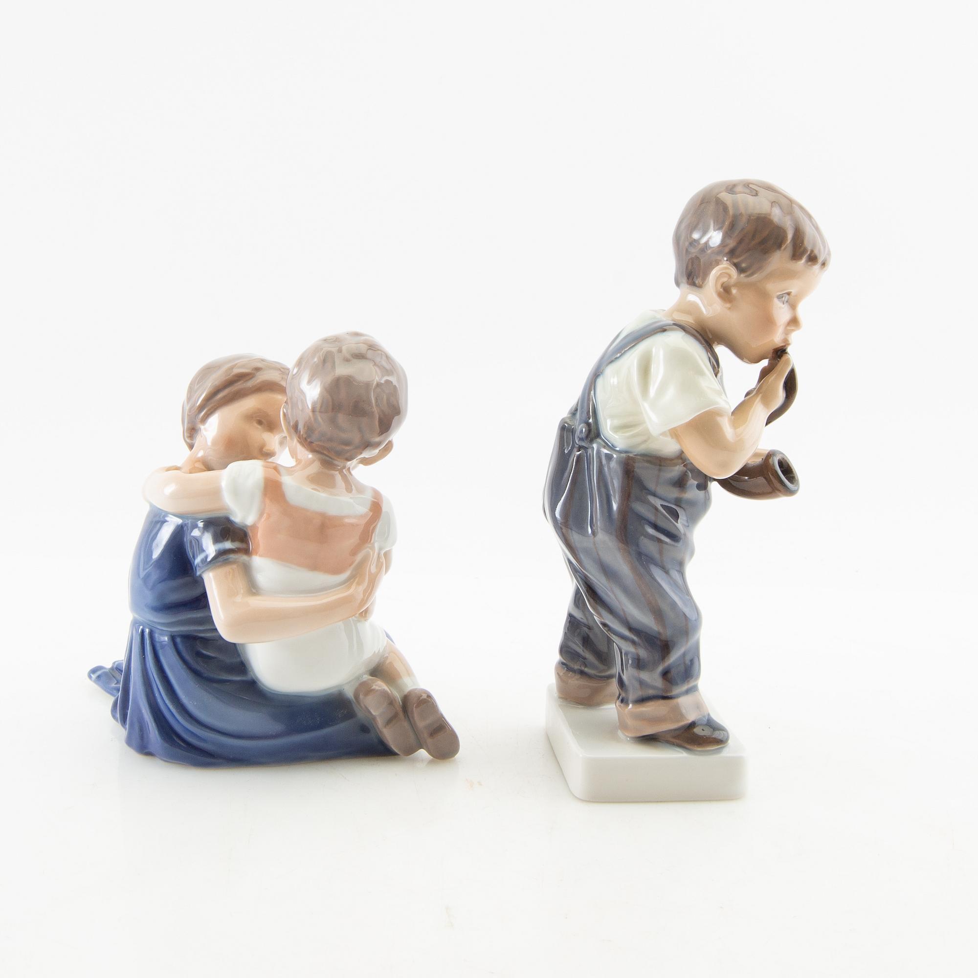 Figurines 7 pcs Royal Copenhagen/Bing & Grøndahl
 and Dahl Jensen mid/late 20th century porcelain.