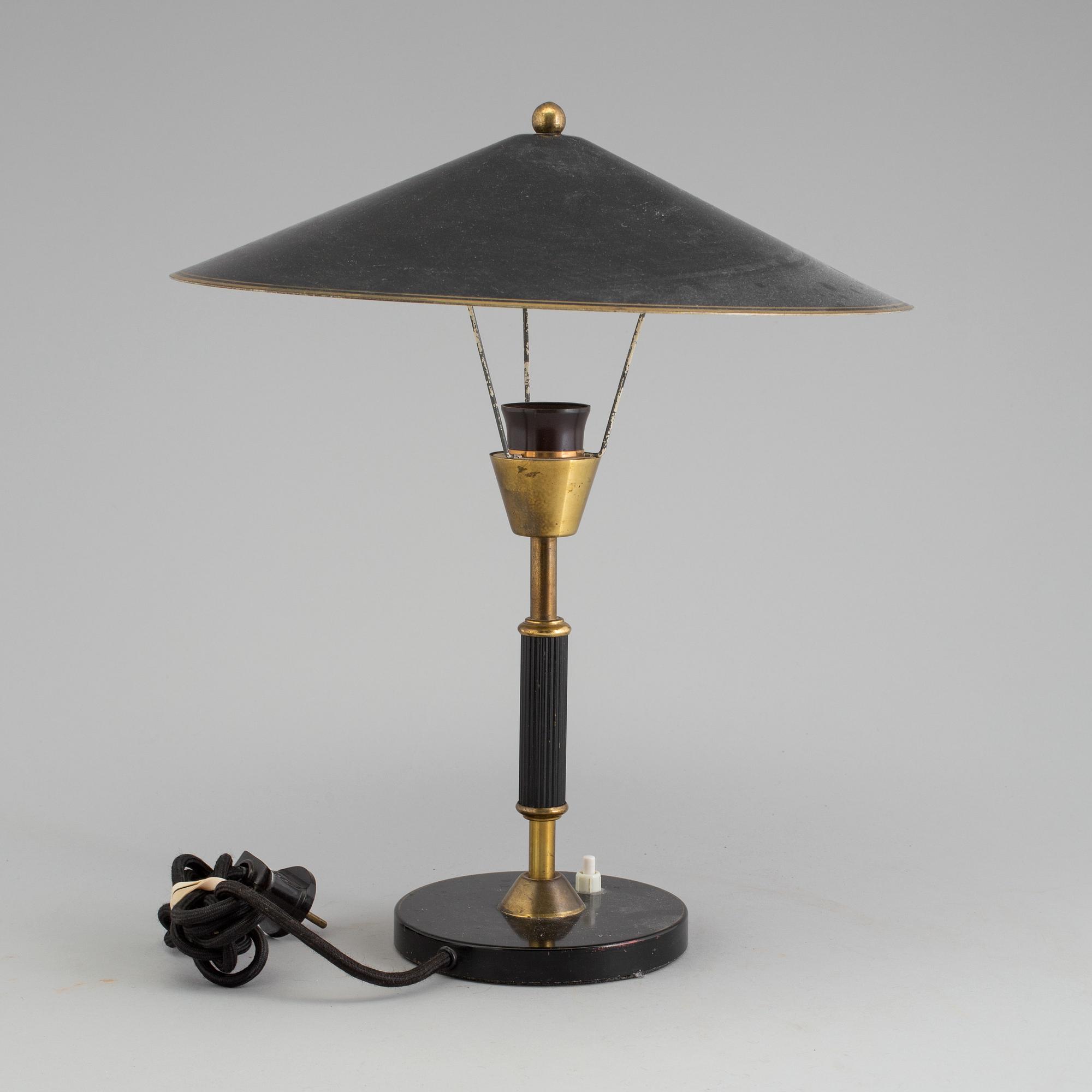 A table lamp, 1920-/30s.