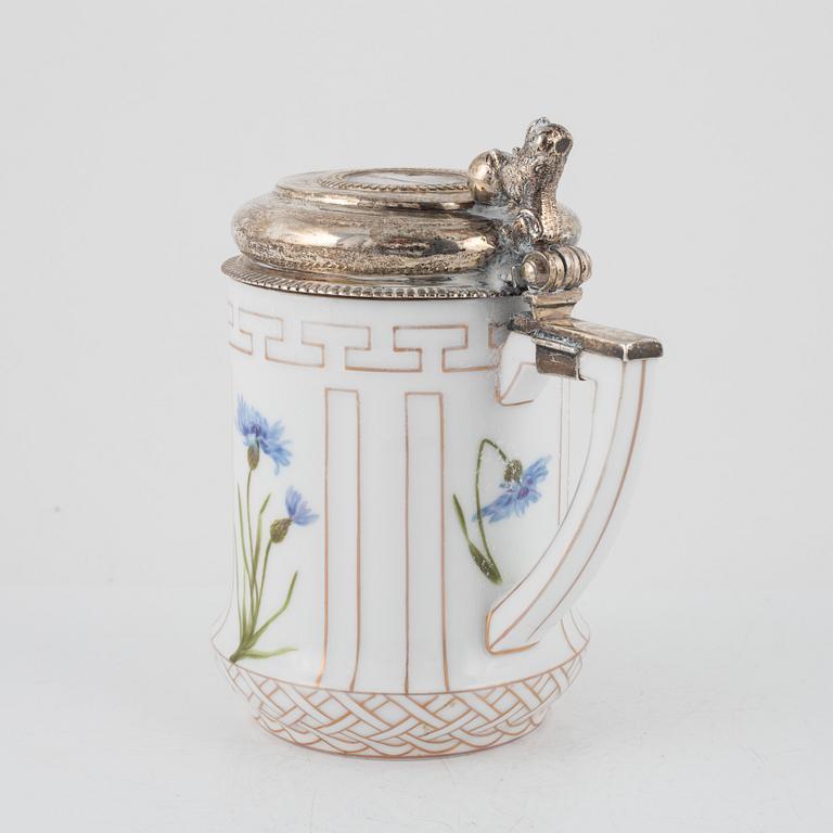 A porcelain tankarnd with older silver mounted lid, Royal Copenhagen, Denmark, 1889-1922.